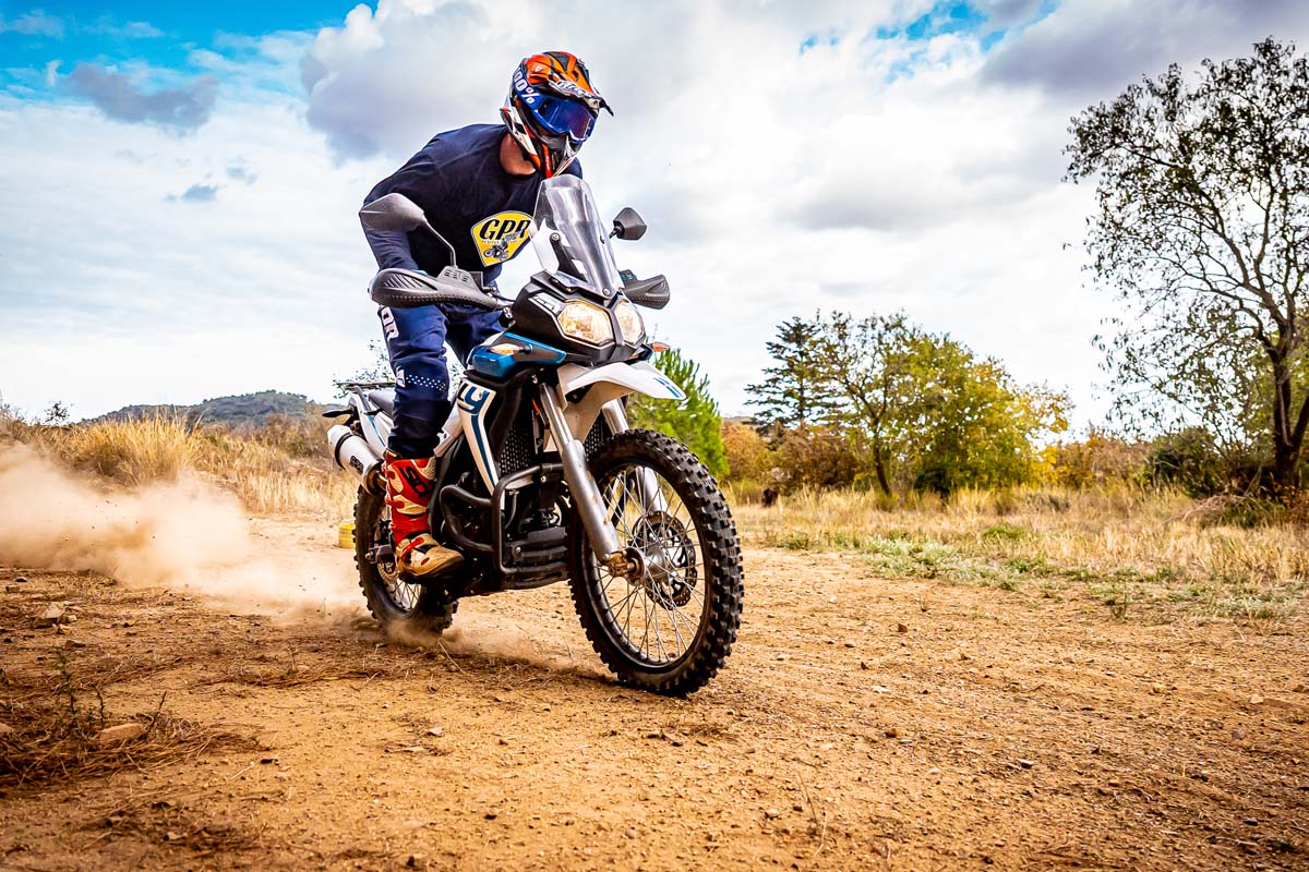 voge 300 rally galeria 2